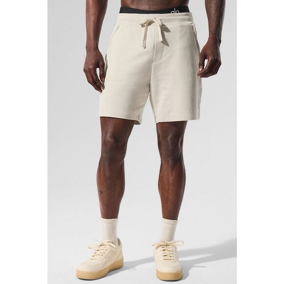 Alo Men's Chill Shorts in Bone Gym Running Athletic Small - Picture 1 of 6